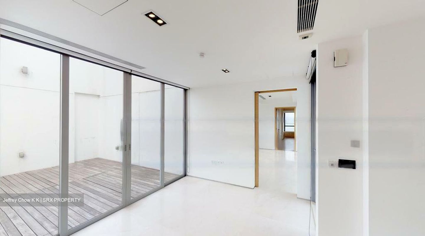 SilverSea (D15), Condominium #478626241